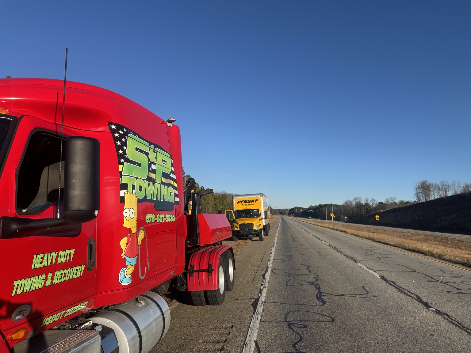 S&P Towing responding on a Georgia highway